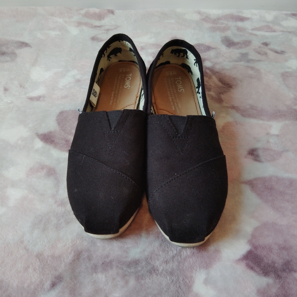TOMS Canvas Slip-On Loafers - Picture 3 of 8